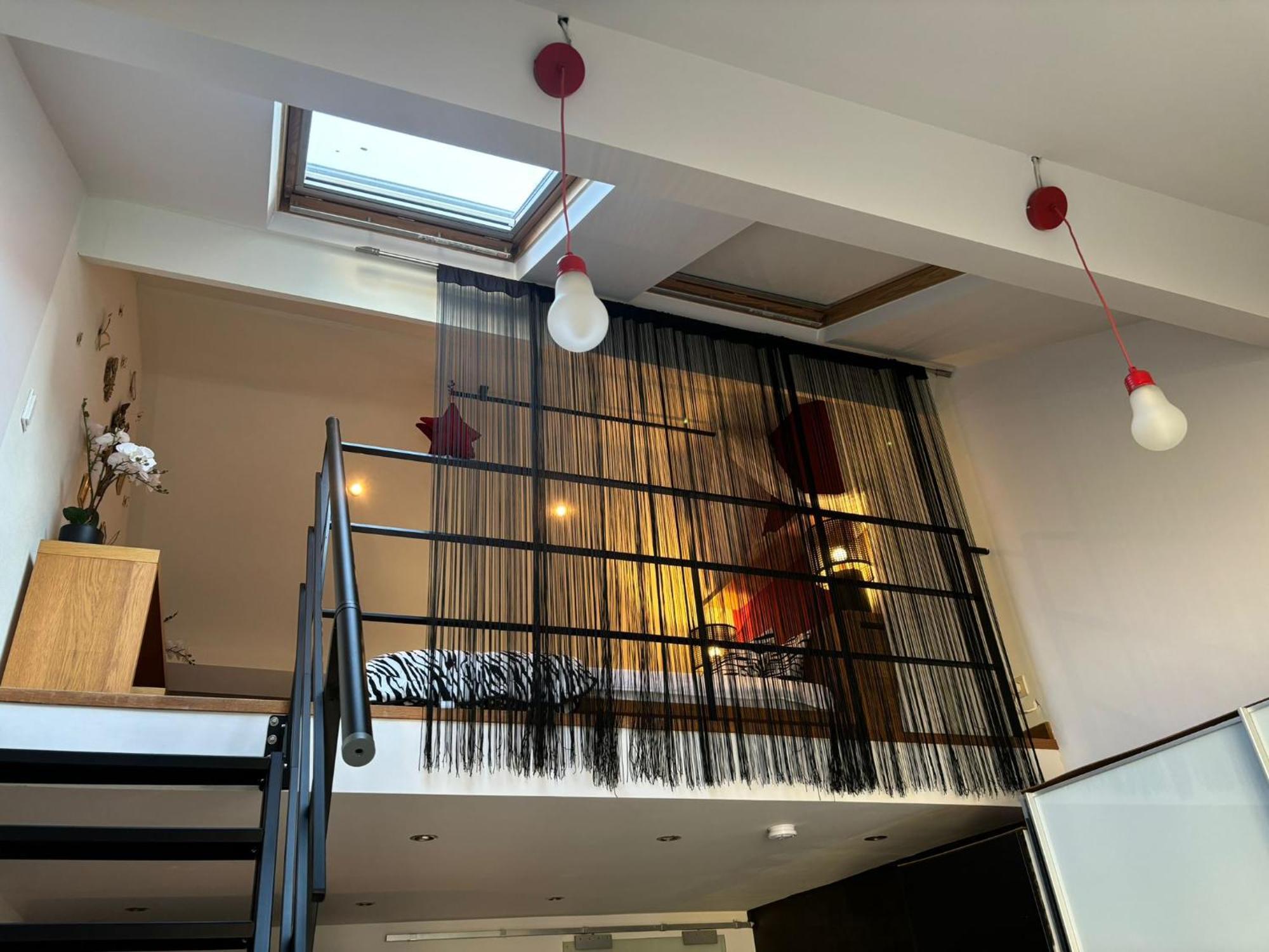 アントウェルペンWellness Loft With Sauna, Jacuzzi, Roof Terrace & Amazing Viewアパートメント エクステリア 写真